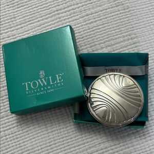 Towle Silversmiths Sterling Silver Compact Mirror - Full Set